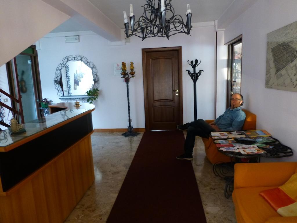Hotel Beau Sejour Giampietro Andrea Sarre Dış mekan fotoğraf