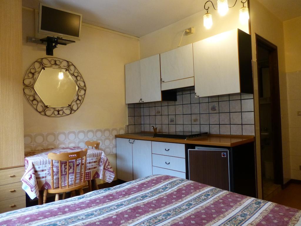 Hotel Beau Sejour Giampietro Andrea Sarre Dış mekan fotoğraf